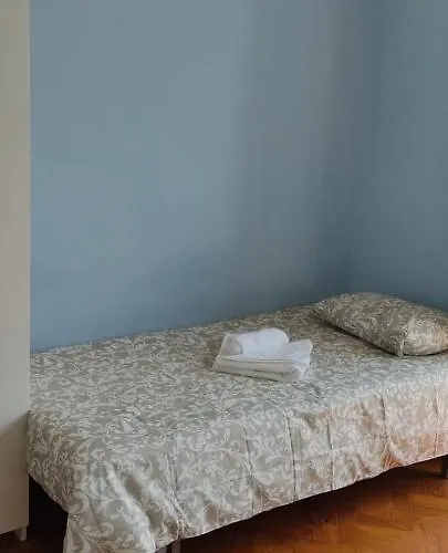 Πανσιόν Serpa Pinto *